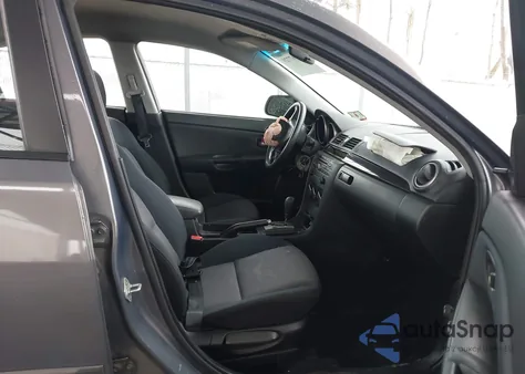 2007 Mazda Mazda3 I Sport из США, поврежденный, VIN JM1BK12F571653325